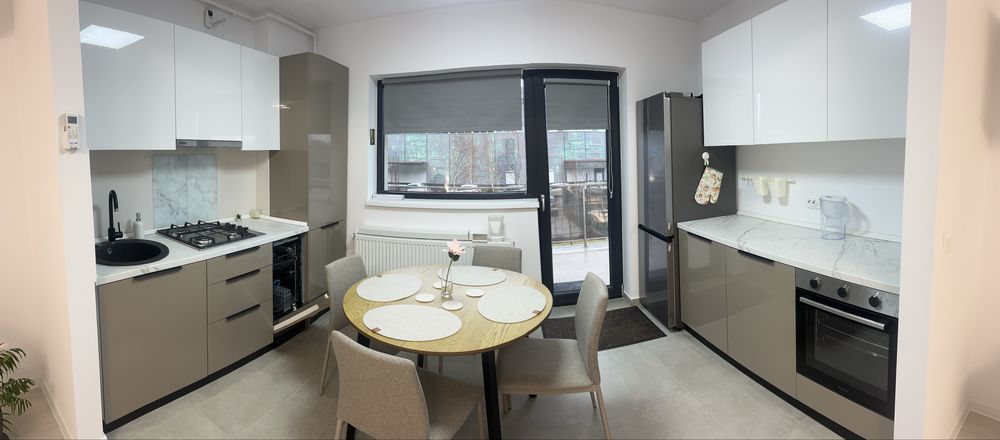 Inchiriez apartament 2 camere (studio)