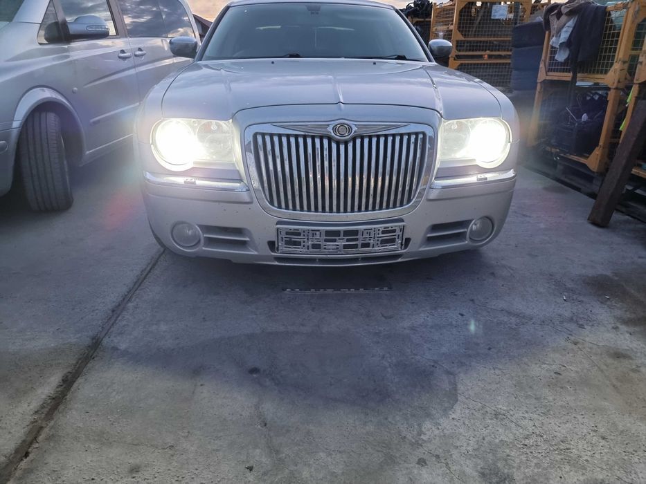 Capota Motor Chrysler 300c