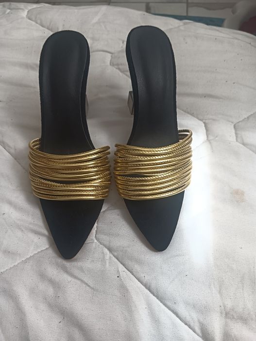 Papuci eleganți  marina. 36