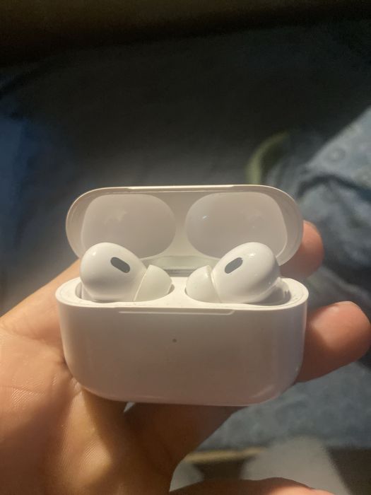 Air pods pro оригинал
