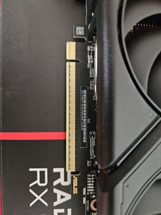 Placă video RX 9060 XT 16GB