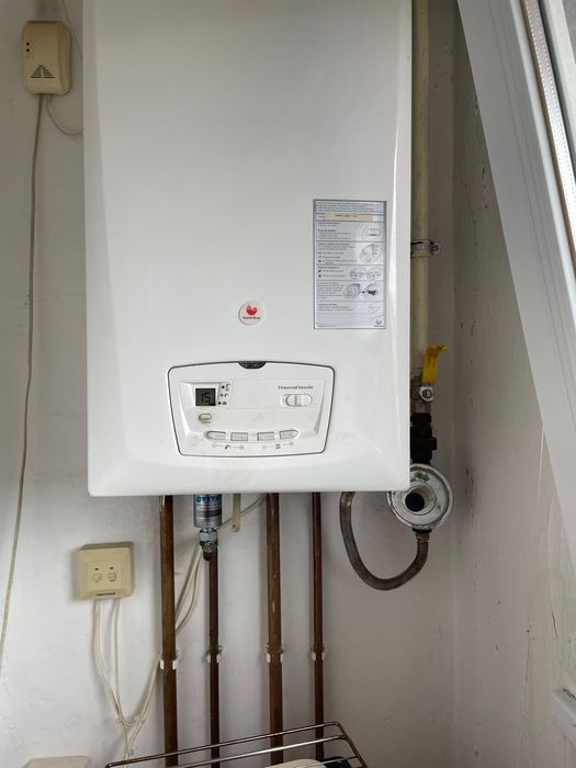 Proprietar ofer apartament pentru inchiriere