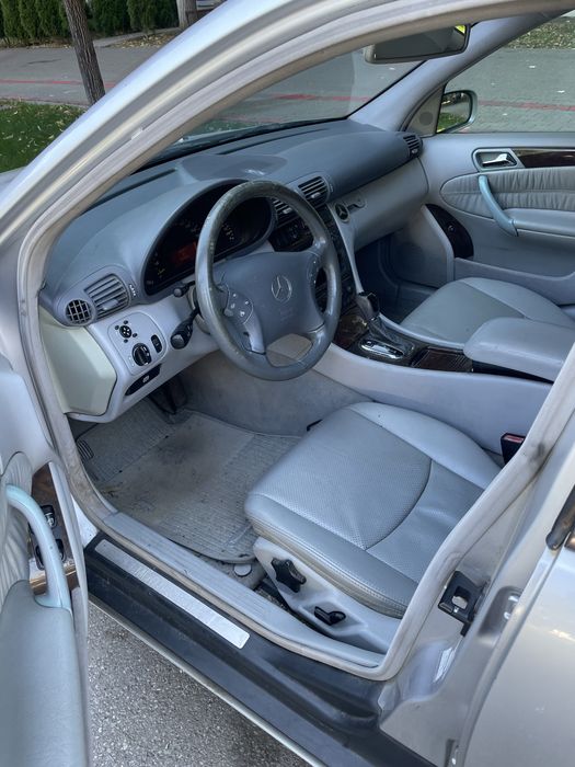 MERCEDES-BENZ C-Class 2005 — imagine 5