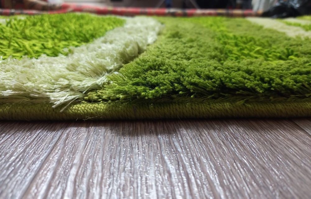 Продам зелёный ковер
