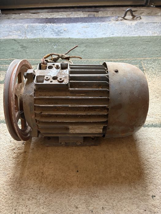 Электродвигатель прода 2,2 кВТ