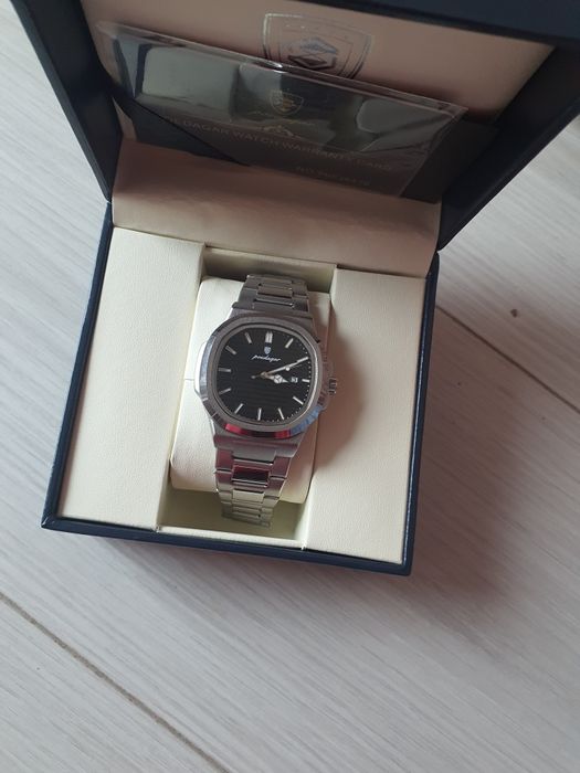 Poedagar  часовник