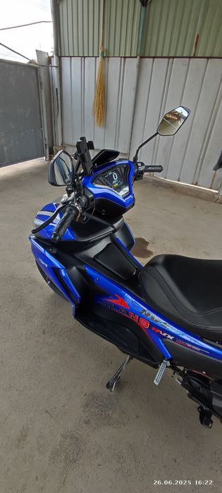 Скутер в отличном состоянии