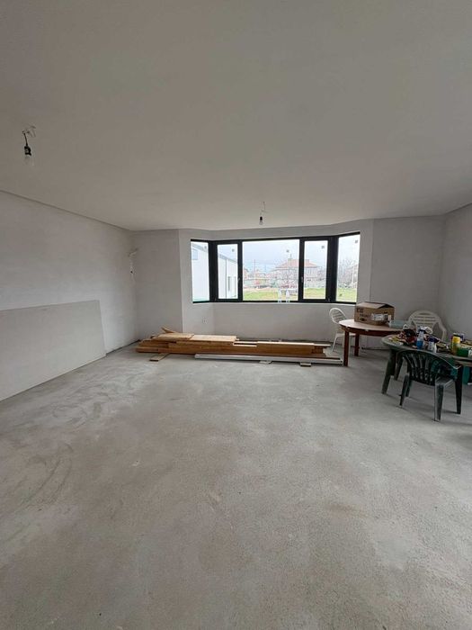 Продава се Къща в с. Златитрап, Област Пловдив - 263 кв.м за 689 €/кв.м - Снимка #16