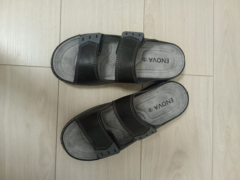 Мужские шлепанцы