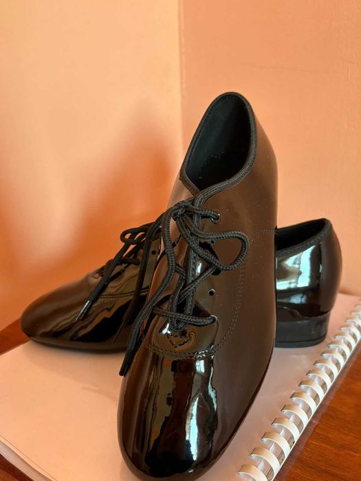 Туфли танцевальные