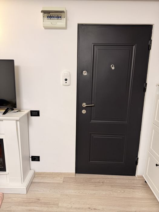 Apartament 2 camere , zona Favorit , parter (incalzire in pardoseala )