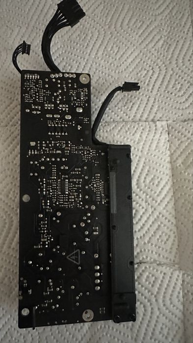 Imac a1418 2017г. 21.5”- на части