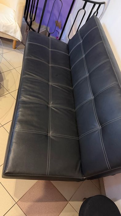 Разтегателен диван