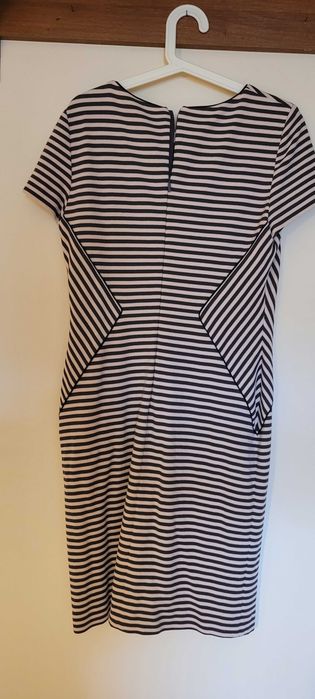 Rochie HUGO BOSS originala, model deosebit, marime L