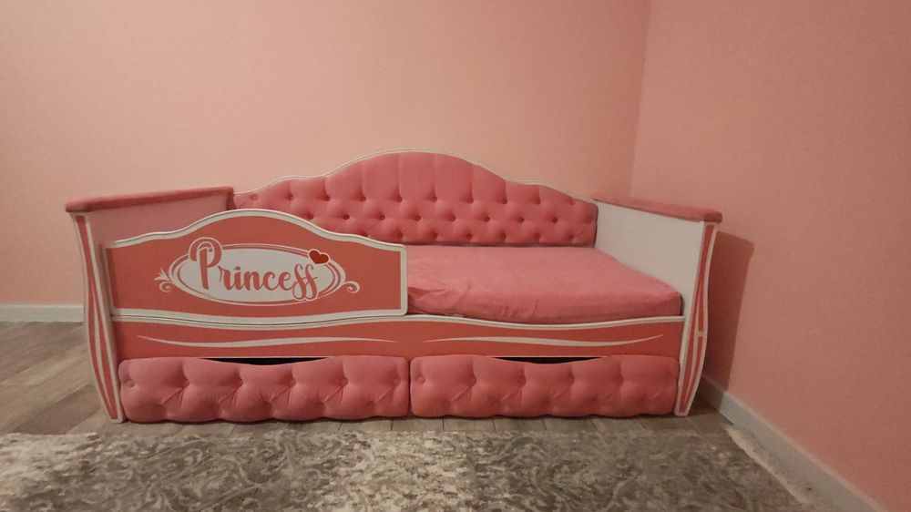 Кровать подростковая