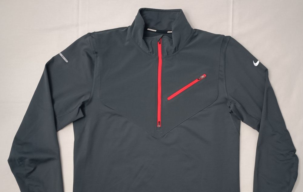 Nike DRI-FIT Sweatshirt оригинално горнище M Найк спорт горно яке