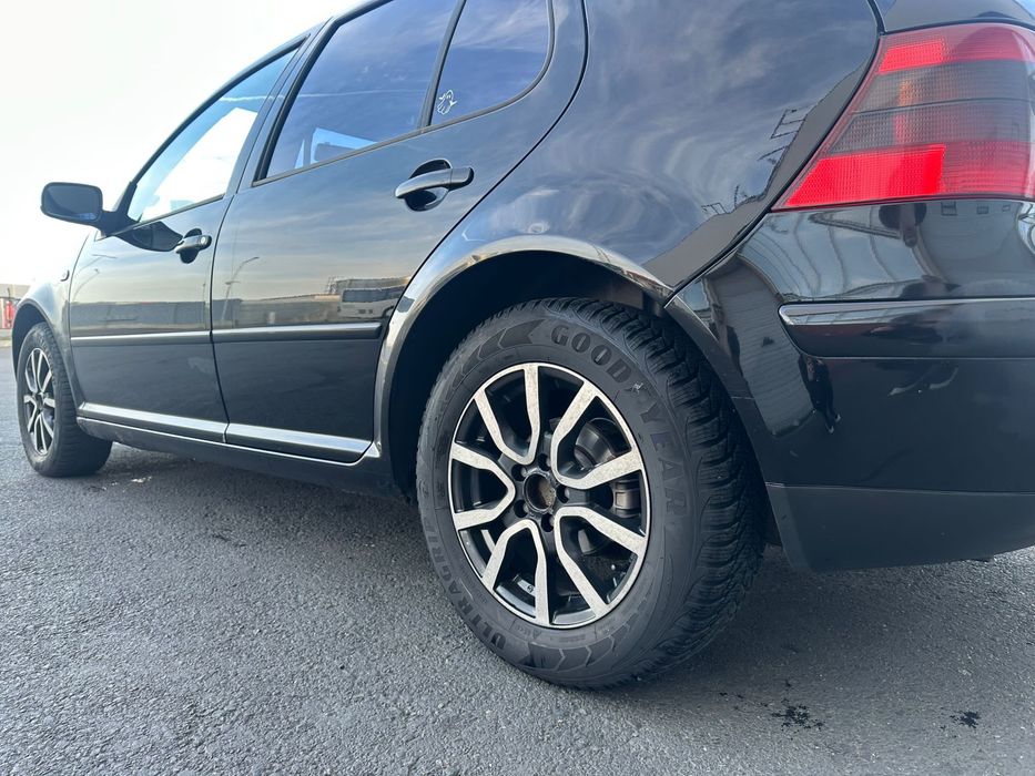 Volkswagen Golf 4 1.6 FSI – 110 CP – Benzină – 322.000 km