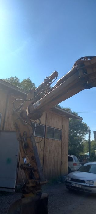 Vand excavator case