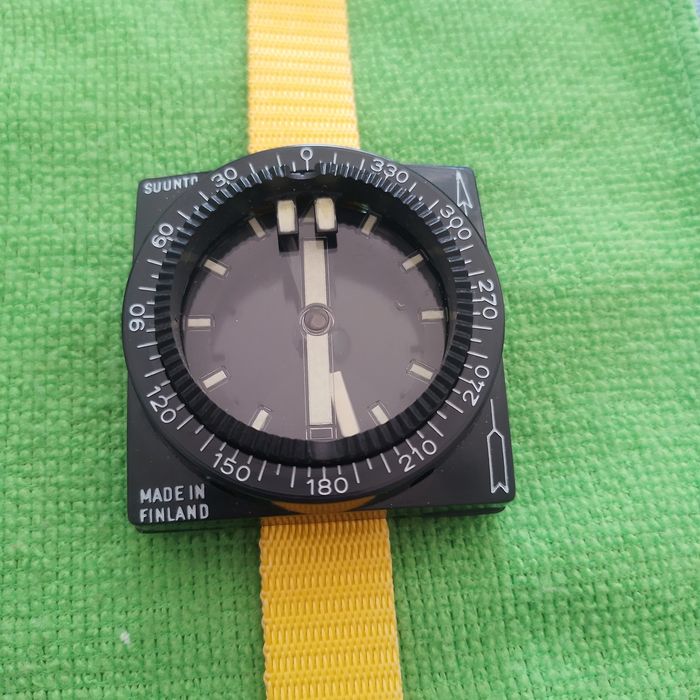Busola Suunto MC-2G