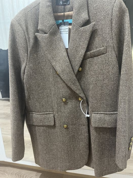 Пиджак осенний новый