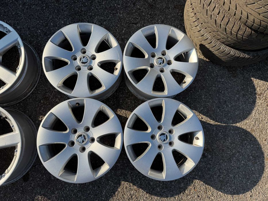 оригинални джанти за Шкода 7Jx16, 5x112x57.1, ET.45