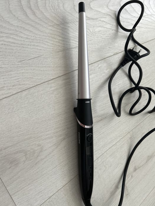 Плойка конусная Philips