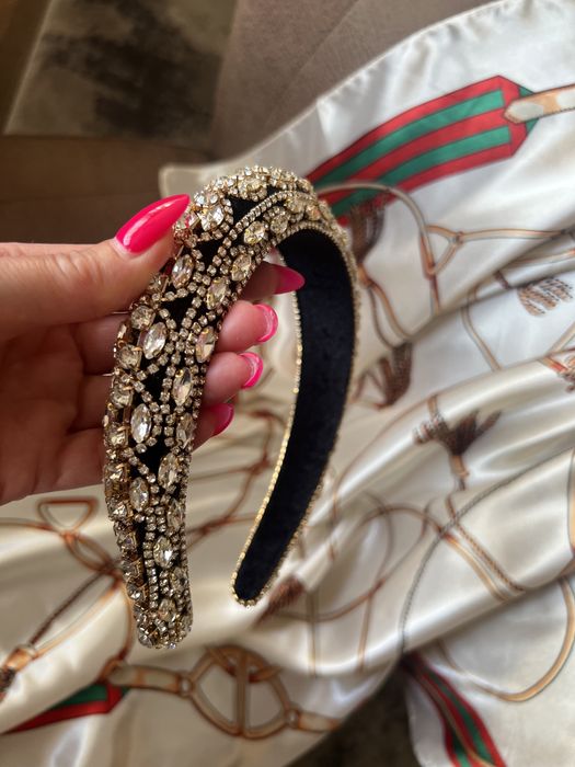 Уникална диадема с кристали