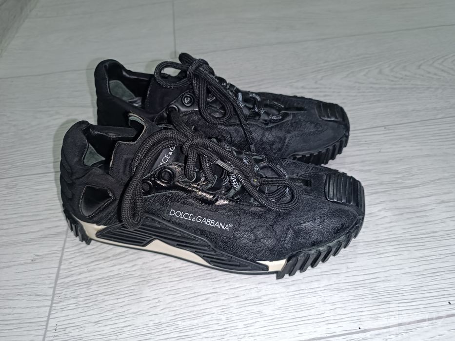 Продам  кросовкиDolce & Gabbana NS1 'Black'. Оригинальные.