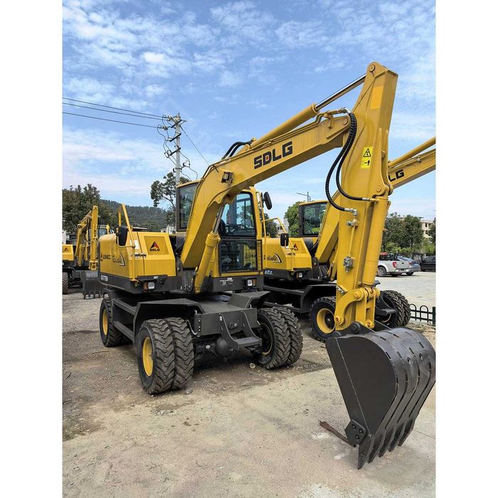 Сотувда тайор! Экскаватор Мини SDLG EA775F
