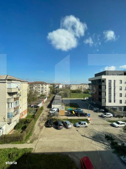 Apartament 3 camere, 62 mp, zona Lipovei