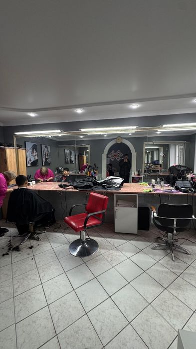 Продам  салон красоты!