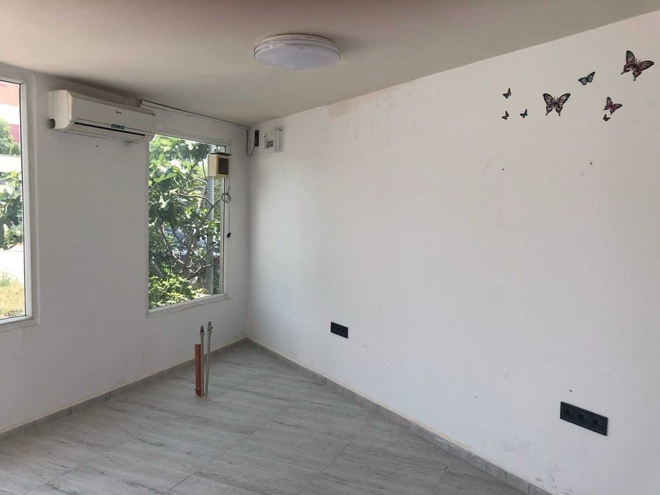 Дава се под наем Магазин в Варна, Възраждане 3 - 25 кв.м за 244.8 € - Снимка #1