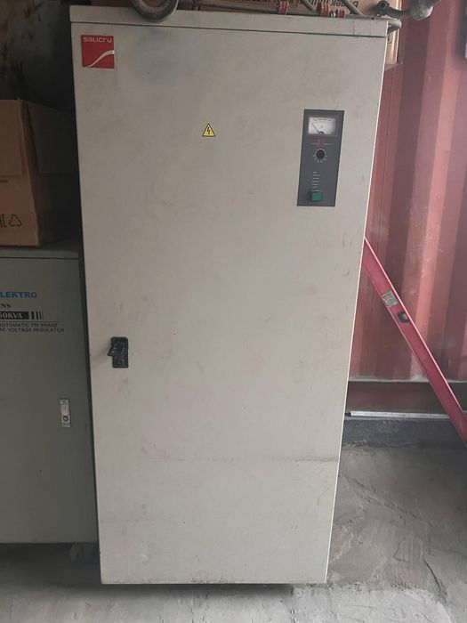 Стабилизатор напряжения