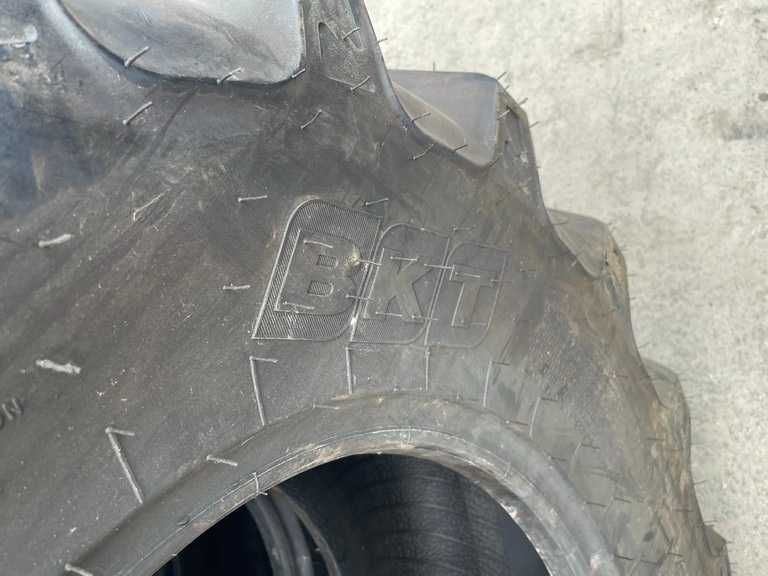 Cauciucuri noi 380/70R20 Anvelope agricole BKT radiale livrare