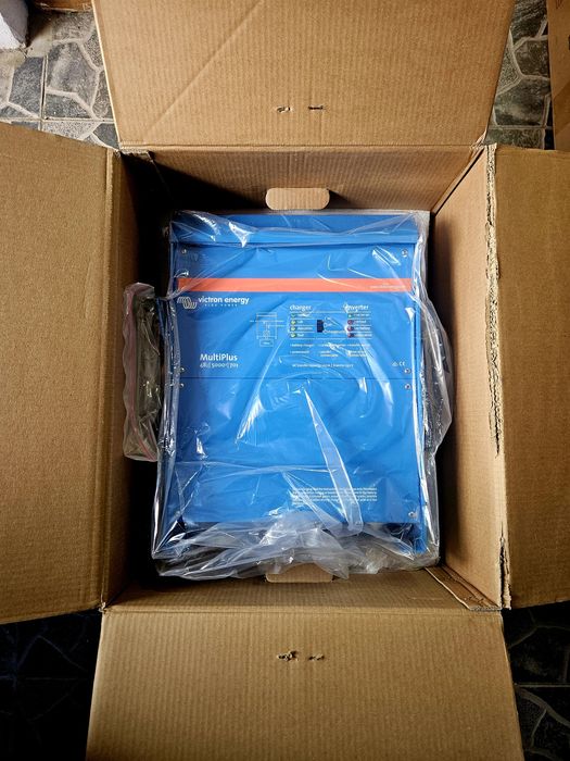 Victron MultiPlus 48/5000/70