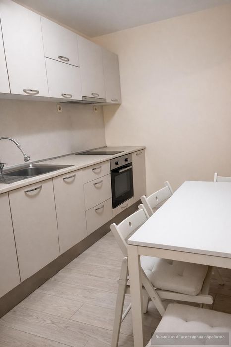 Дава се под наем Тристаен апартамент в Пловдив, Център - 91 кв.м за 598.23 € - Снимка #1