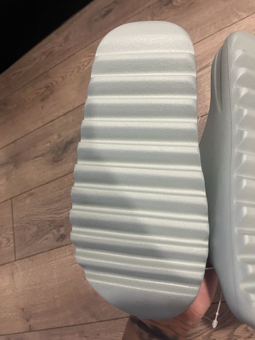 adidas Yeezy Slide marimea 44 1/2