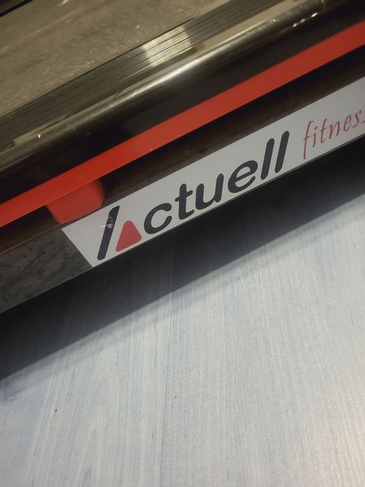 Banda de alergat rabatabila ACTUELL t 2000 i