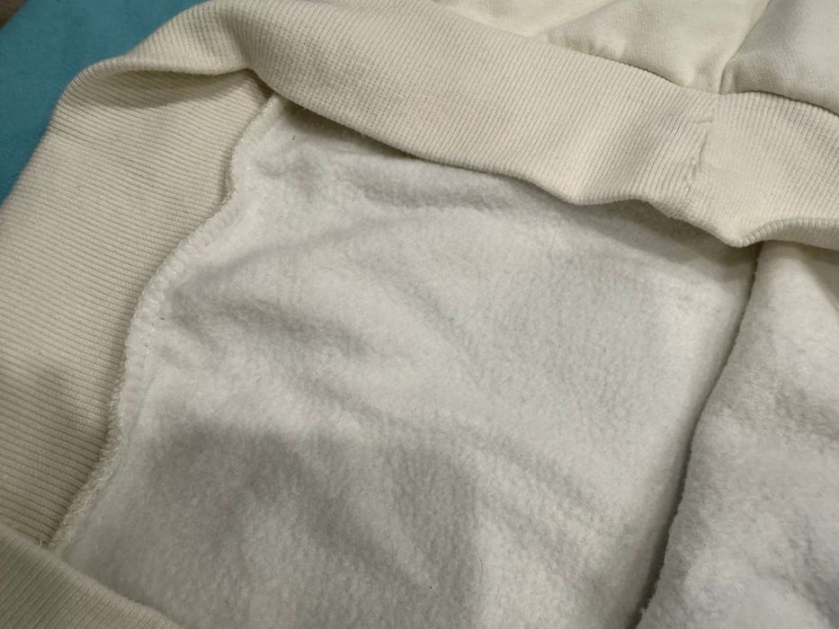 Толстовка на девочку.