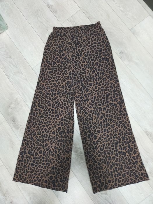 Продам Костюм - двойка