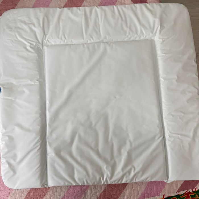 Матрас для пеленального столика