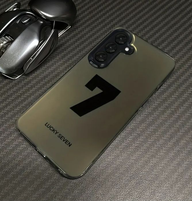 Продам новый чехол на GALAXY S21 FE