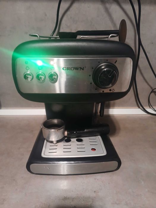 Кафемашина за еспресо Crown