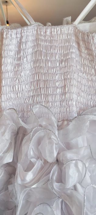 Продам свадебное платье новое