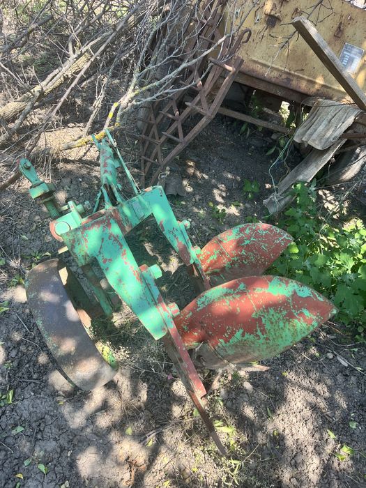 Продава се трактор DFH-180