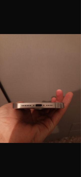 Продам айфон 15 про макс