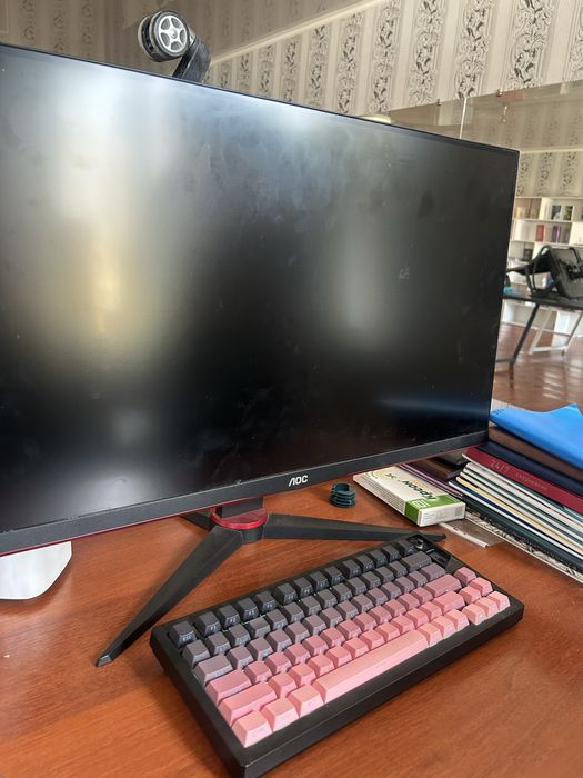 1 жыл гарантия, бәрі істеп тұр, таза