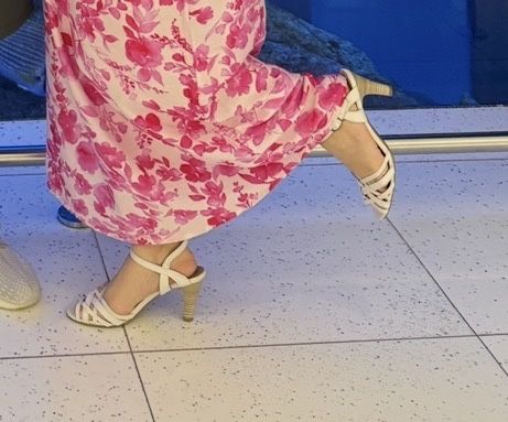 Босоножки летние