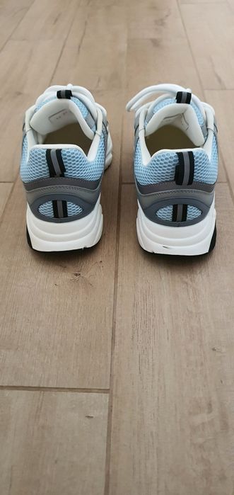 Adidasi Dior noi