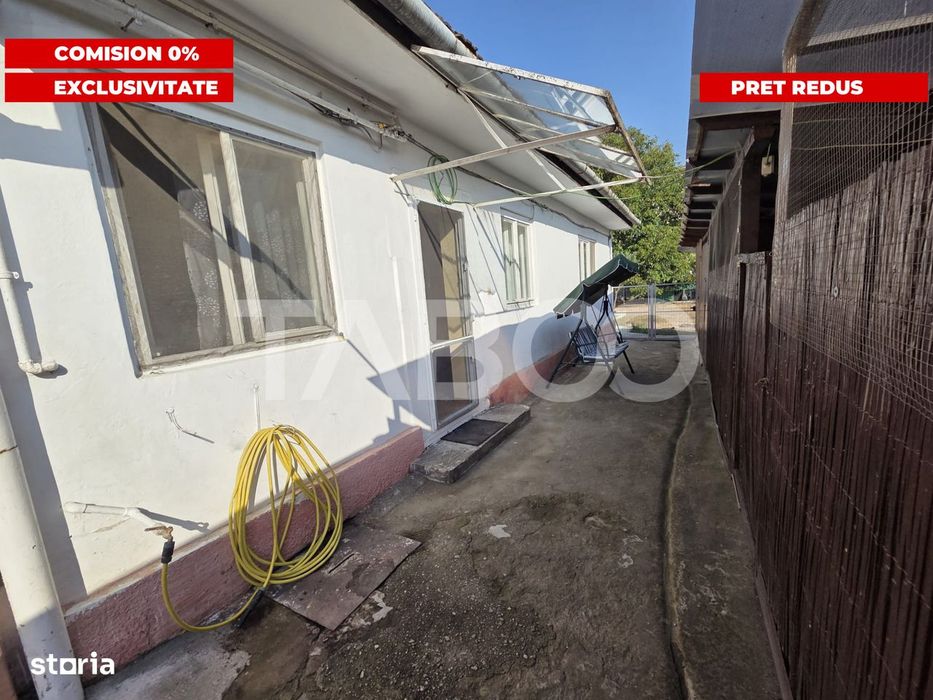 Casa 2 camere curte comuna de vanzare zona Centrala 47 mp utili